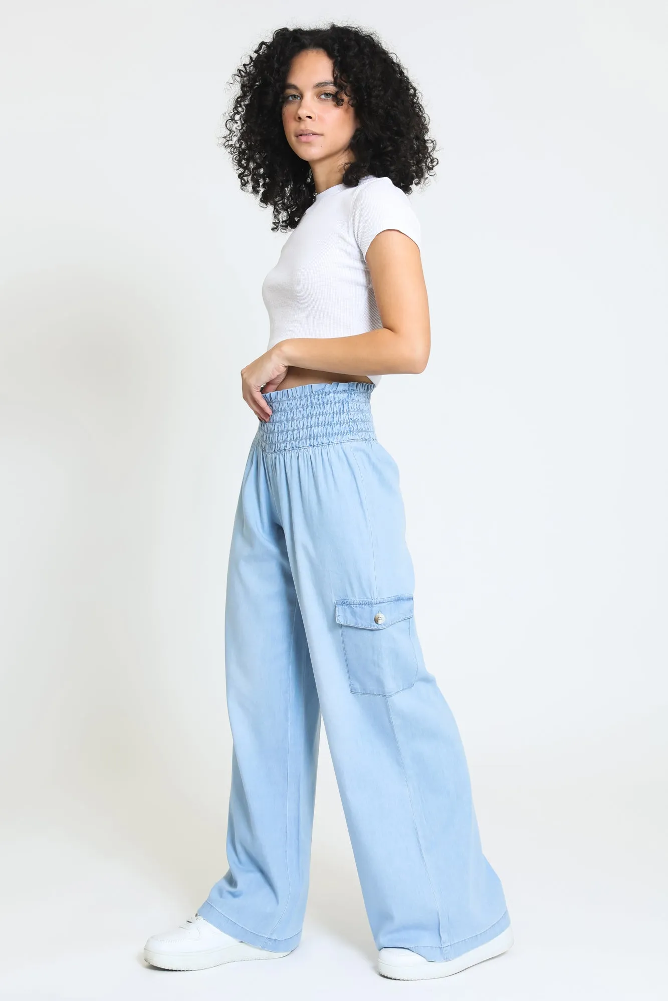 BOARDWALK WIDE LEG W/ CARGO POCKETS - LIGHT INDIGO