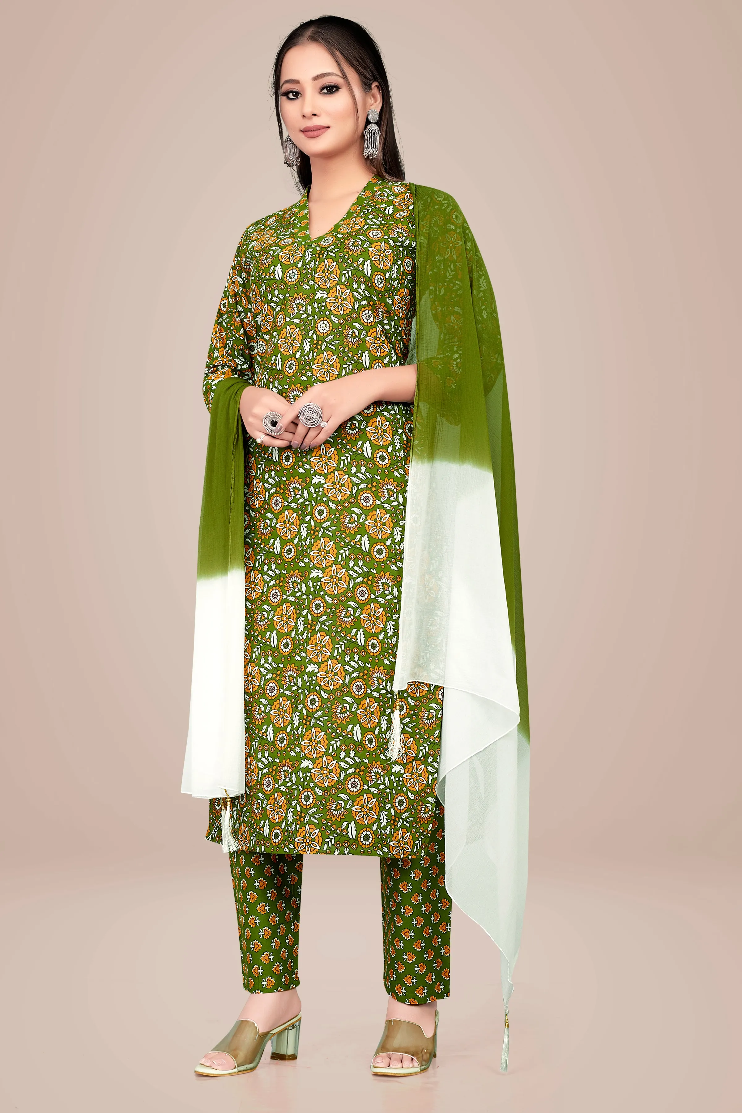 Ekisha's women printed green floral cotton kurta and pant set with dupatta