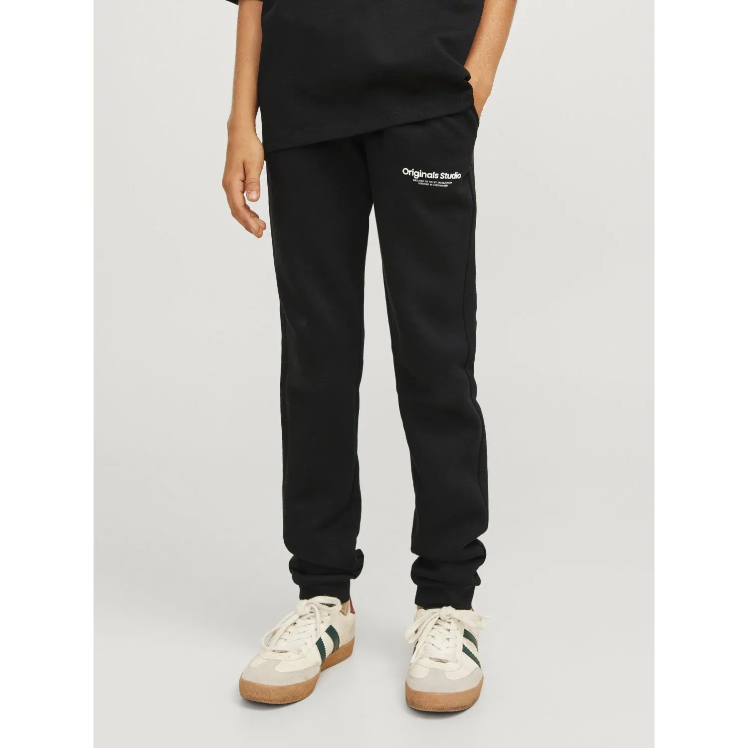 Jack & Jones Junior Black Gordon Vesterbro Cuffed Sweatpants Noos